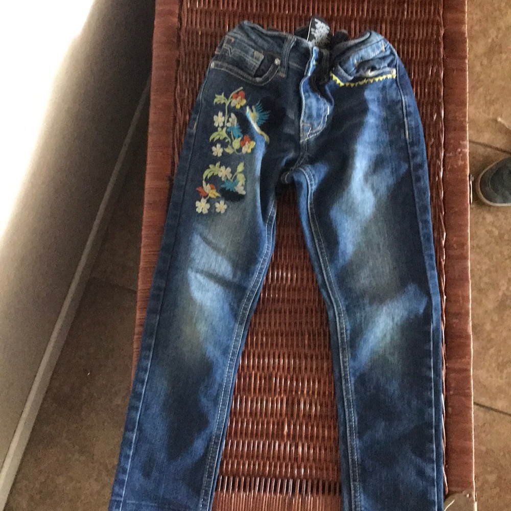 Vigoss Jeans with humming bird floral design
